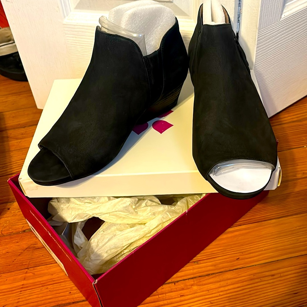 Naturalizer shoes Brand new!